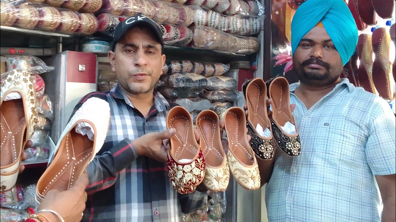 #लुधियाना फेमस पंजाबी जूती फुलकारी जूती पाकिस्तानी जूती लाहौरी जूती modern Punjabi juti