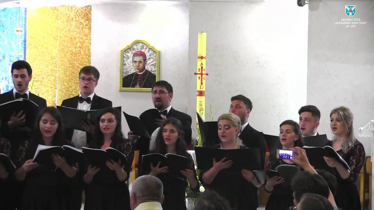 Corala Universitas - Mai lângă tronul tău (Fr. Search)