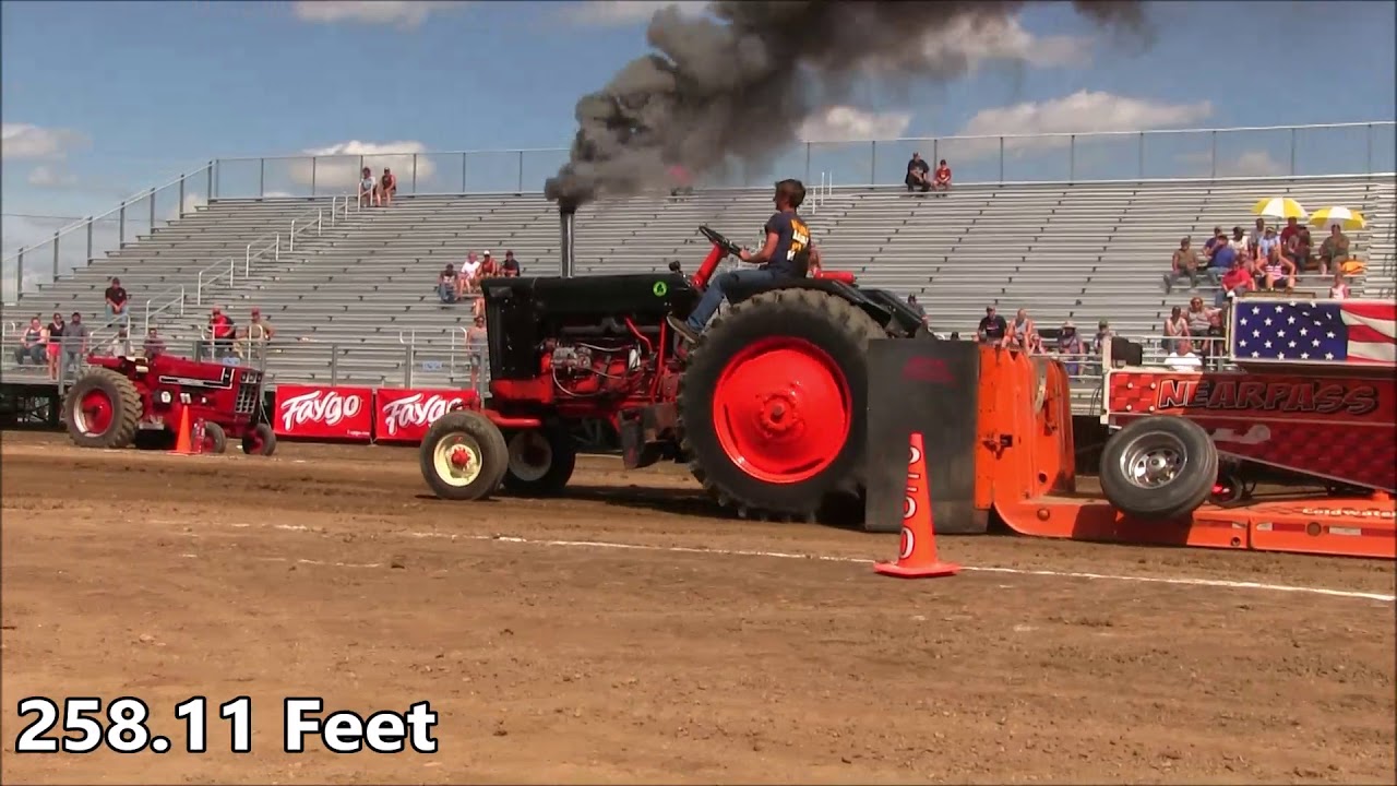 10,000# Farm Stock Plus Tractors (Saturday) At Armada Fair Pulls 2019