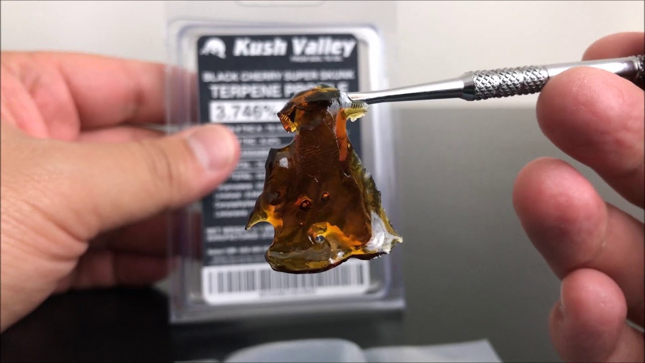 Recreational Cannabis Review of Black Cherry Super Skunk Shatter by Kush Valley