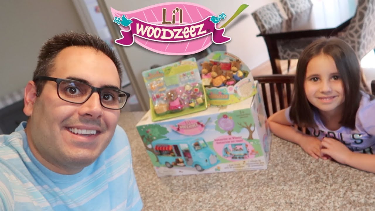 Opening Lil Woodzeez Toys! | ThePlusSideOfThings