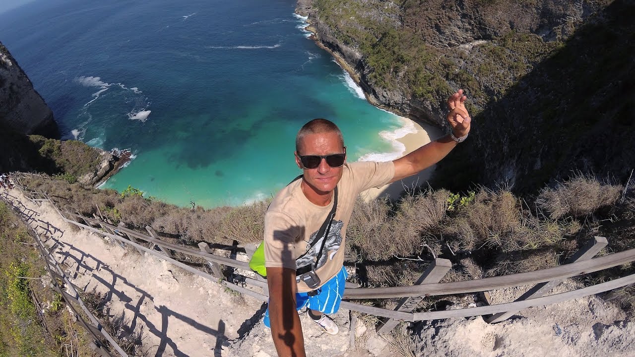 Kelingking Beach Nusa Penida. Спуск к пляжу