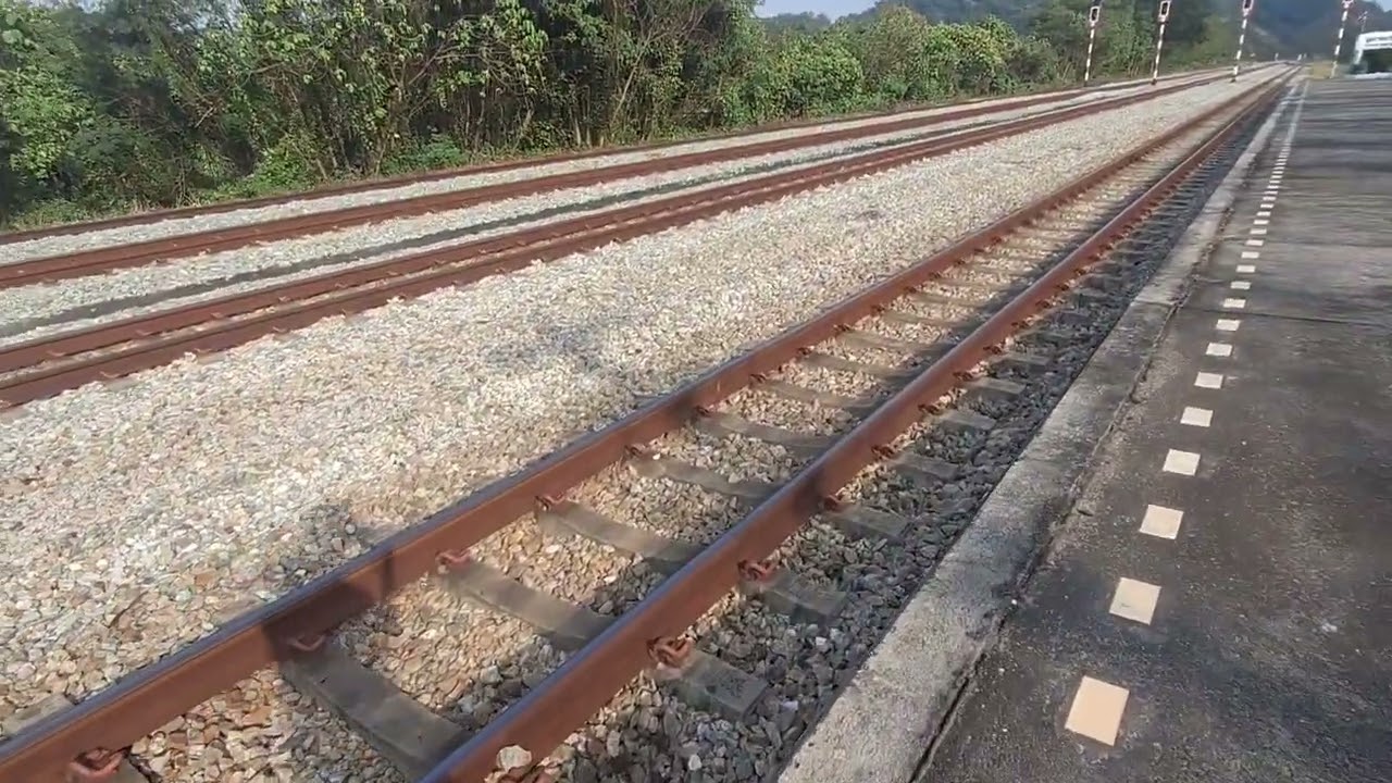 Railfaning at Chon Buri 