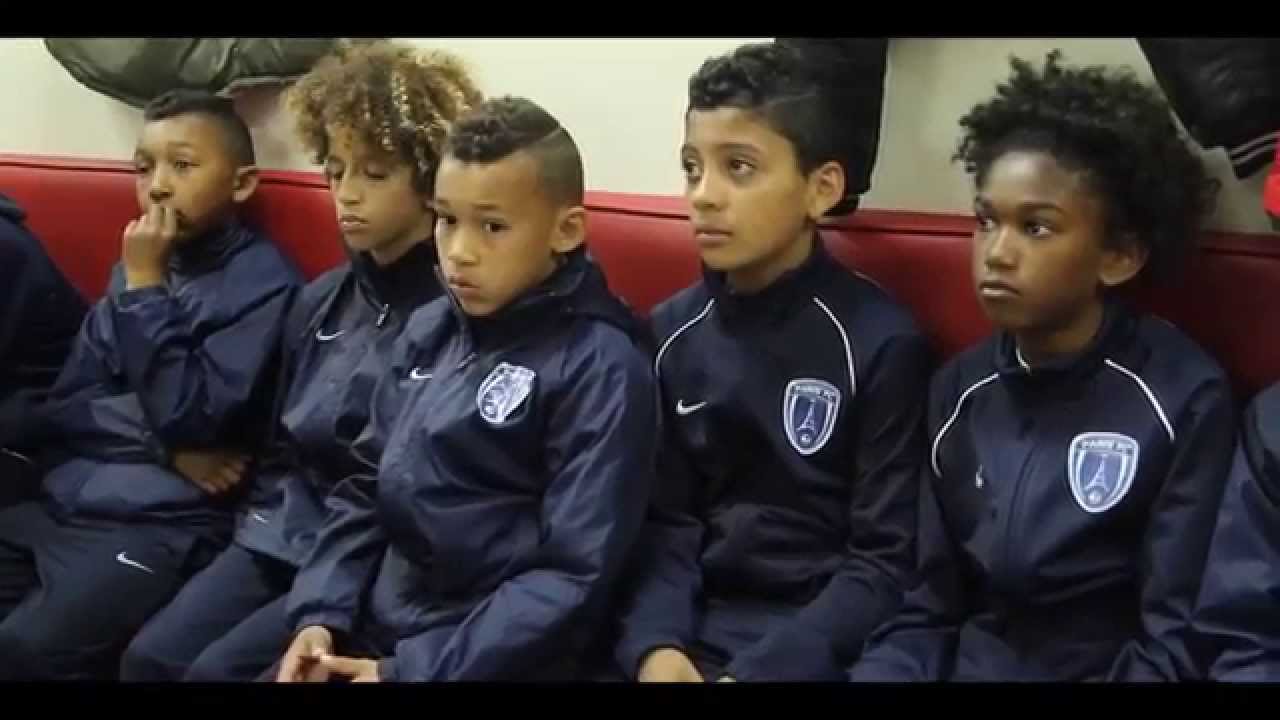 Rencontre entre les jeunes du Paris FC et Liverpool par AMSAK.net