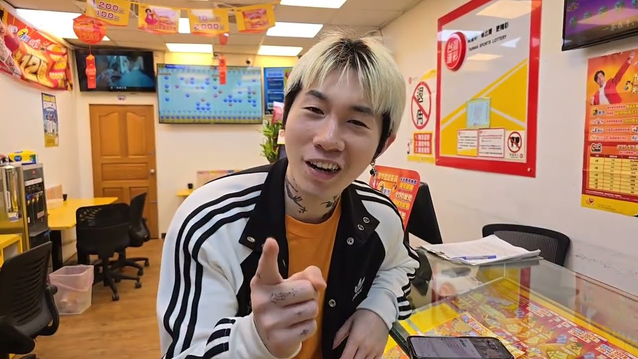 嚕基陪刮刮樂IRL