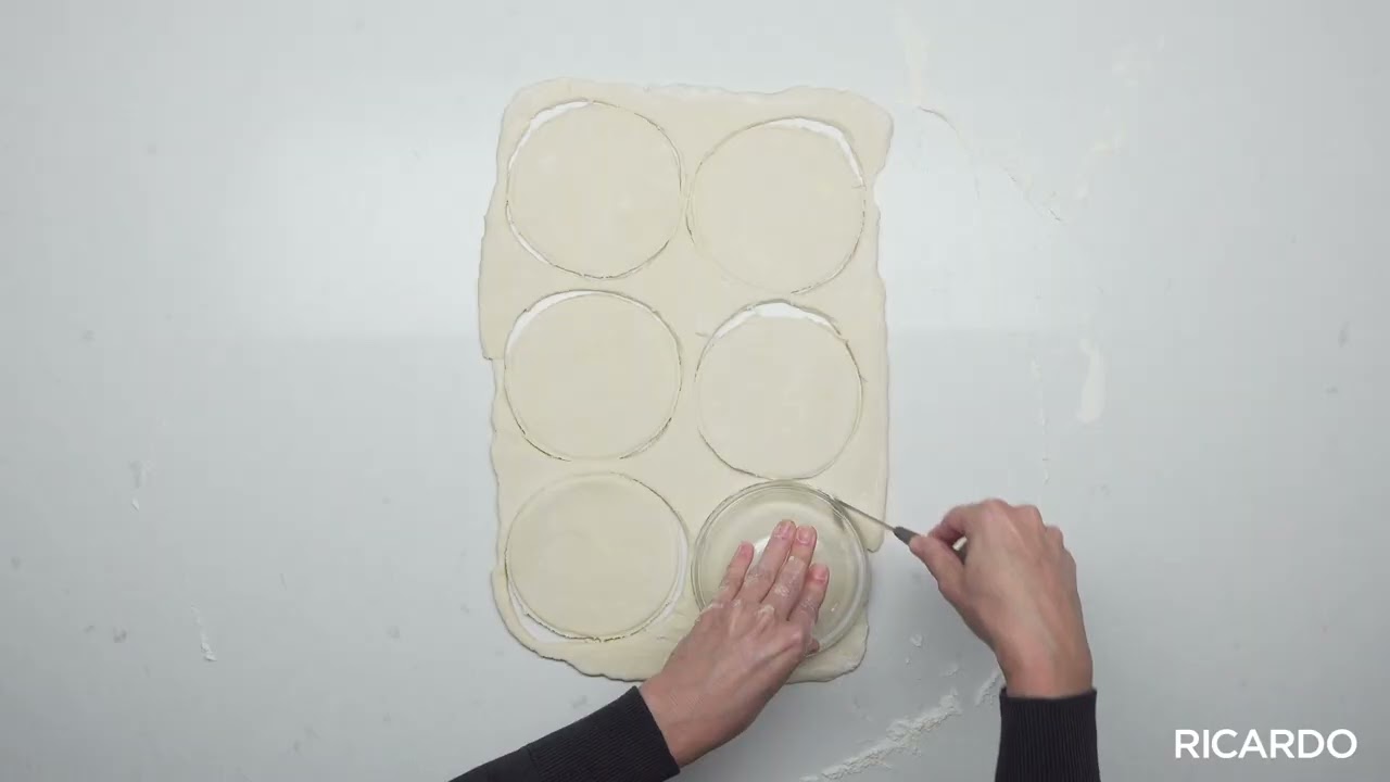 Chaussons aux poires caramélisées | Ricardo Cuisine
