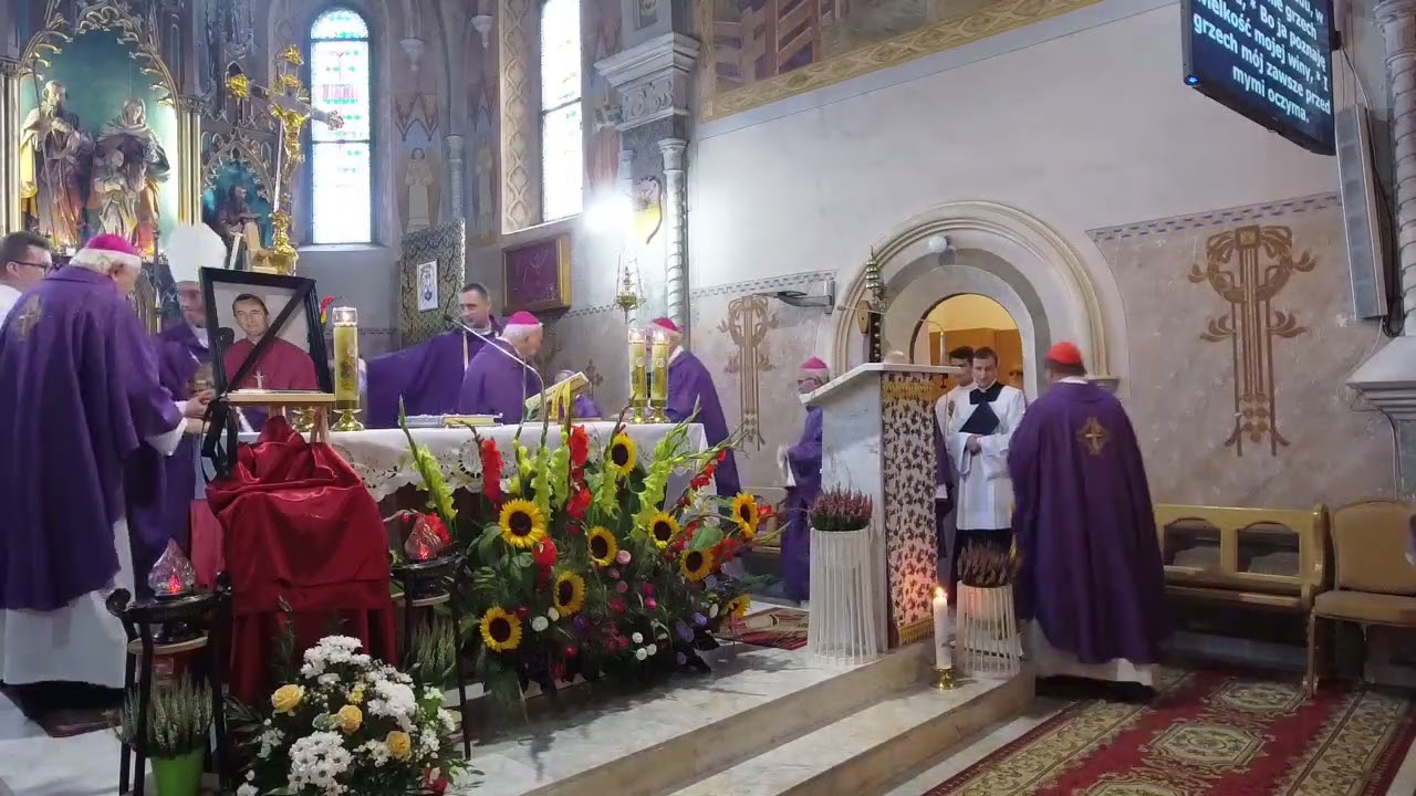 Msza  Święta Pogrzebowa Śp. Biskupa Jana Szkodonia - Parafia Św. Anny Chyżne - 03.09.2025