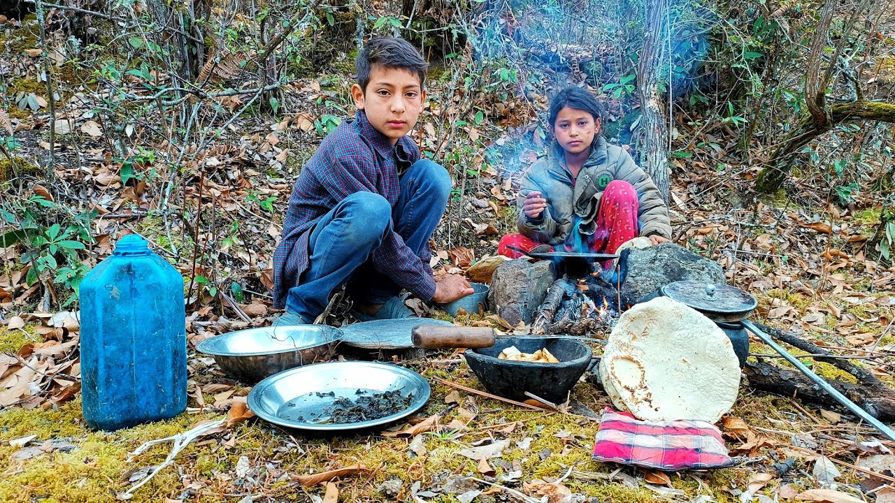 Nepali mountain children cooking and eating organic food roti and tarkari||natural hilly kitchen||