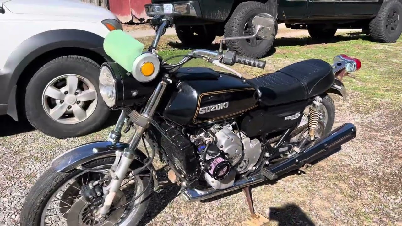 Suzuki RE5 Rotary alternative carburetor.￼