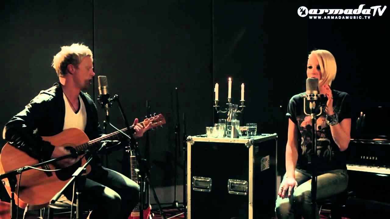 Emma Hewitt - Starting Fires (Live Acoustic Session Part 1) (From: Starting Fires EP)
