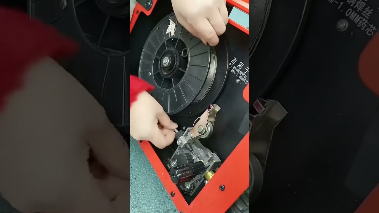 Gasless MIG welding: Detailed tutorial on installing and using welding wire! #Gasless MIG Welding