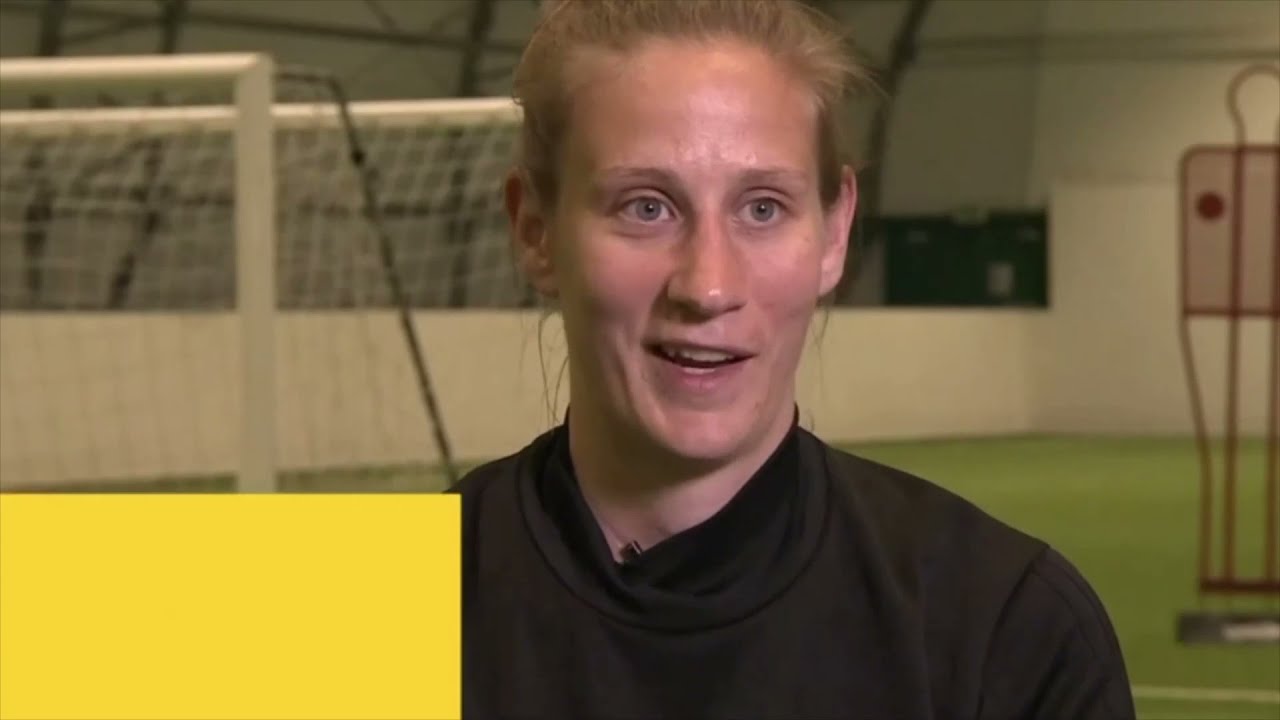 Save of the season win the Women Super League!! | Ann-Katrin Berger