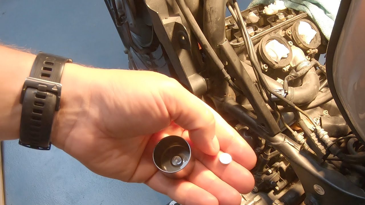 Super Ténéré 1200 Valve Clearance & Chain tensioner