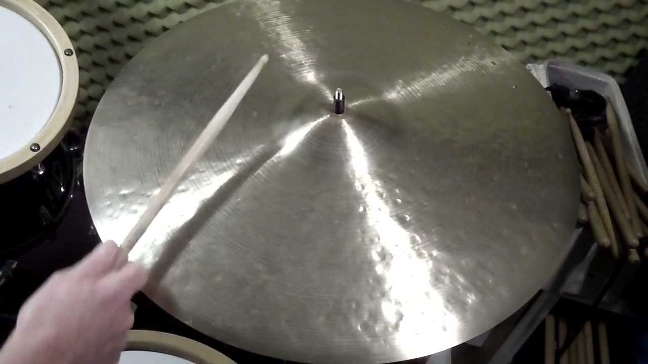 22 Medium Heavy Rustico Ride, 2844g with 3 rivets - Handcrafted cymbals by Craig Lauritsen
