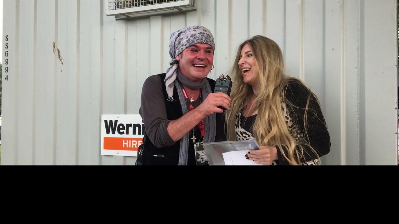 Spike of the Quireboys with Dawn Osborne of TotalRock at Steelhouse Festival 2021