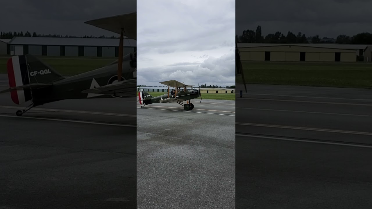 Aviation: SE5A Replica 'Gogi' Taxiing for Takeoff