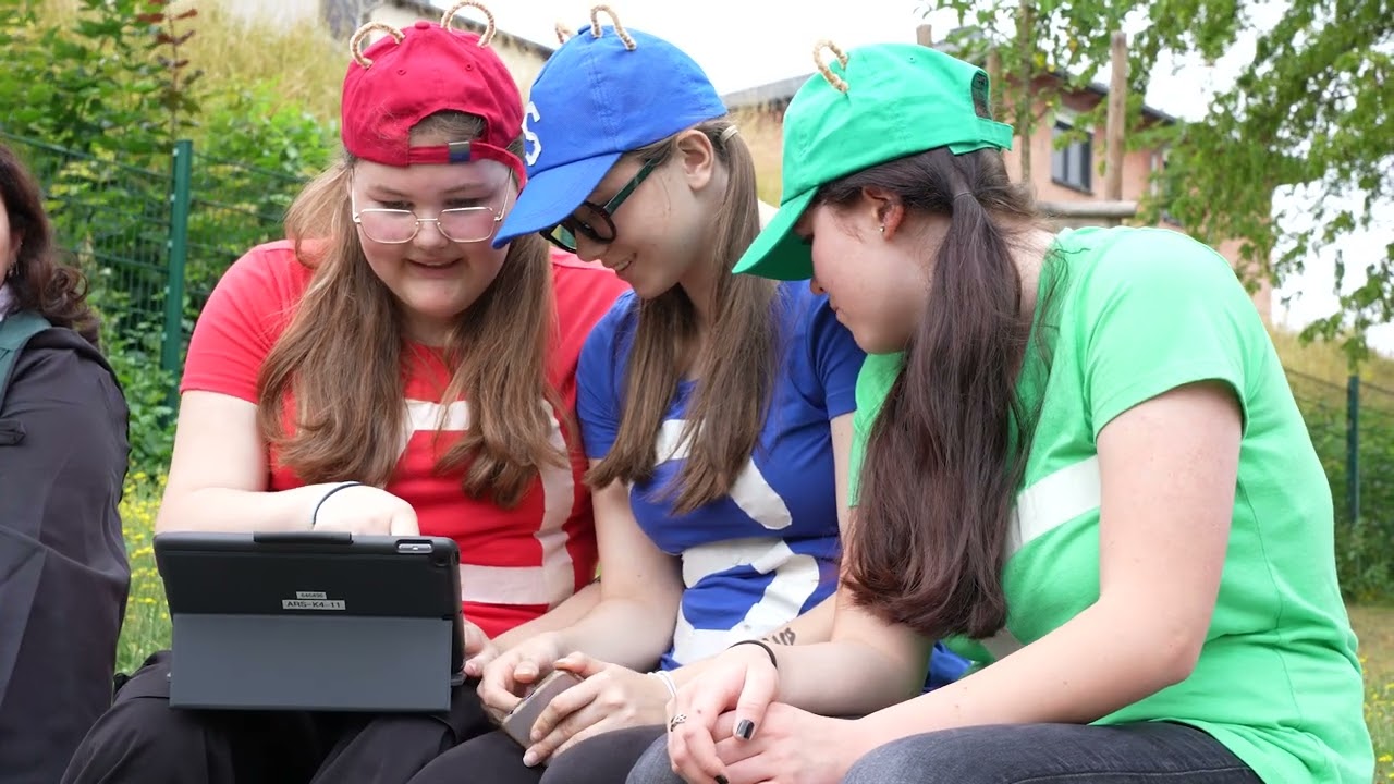 Das fliegende Künstlerzimmer: Schuljahresabschluss an der Adolf-Reichwein-Schule in Pohlheim