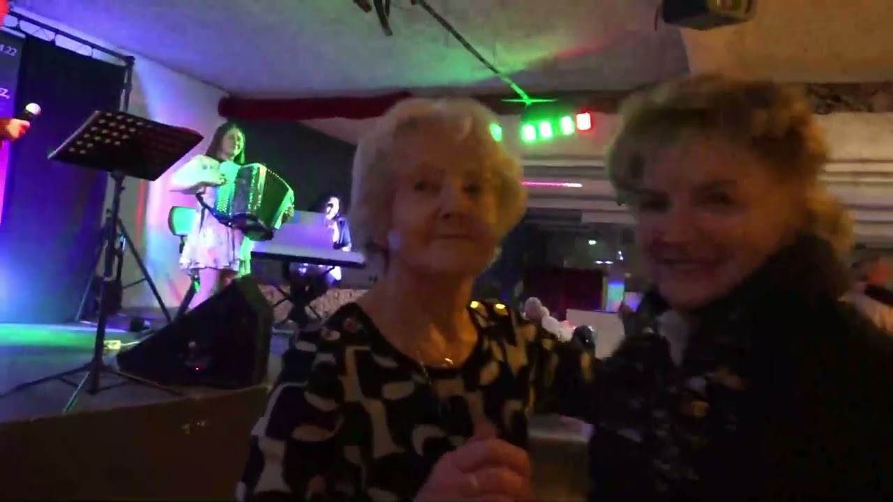 Manon et ses musiciens Au bon temps Aurillac janv 2026  Adios Dolores Pour un flirt
