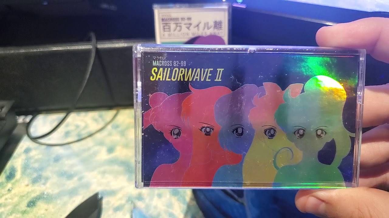 Macross 82-99 UNBOXING! Sailorwave II and A Million Miles Away