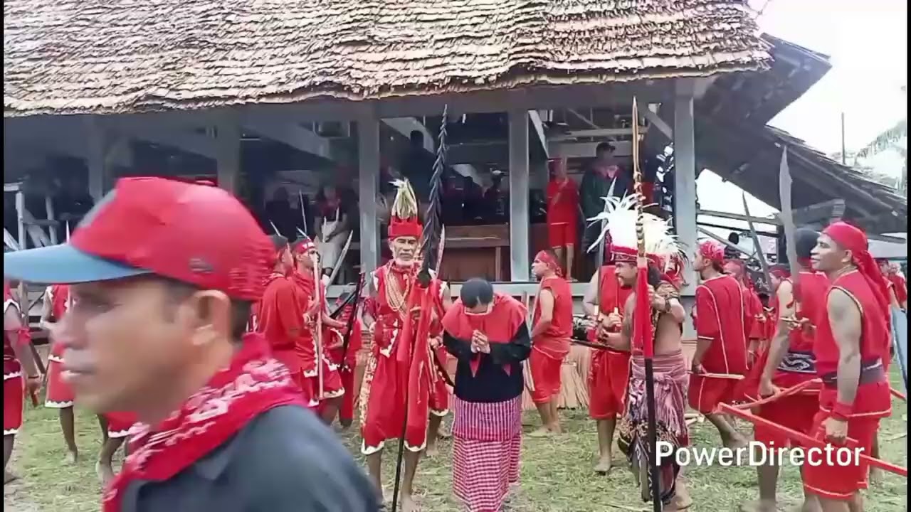 Adat Tutup Baileu Itawaka Saka Kapitang Papilaya cs Kapitang Siahaya Lesimana dan Ipen Matulessy
