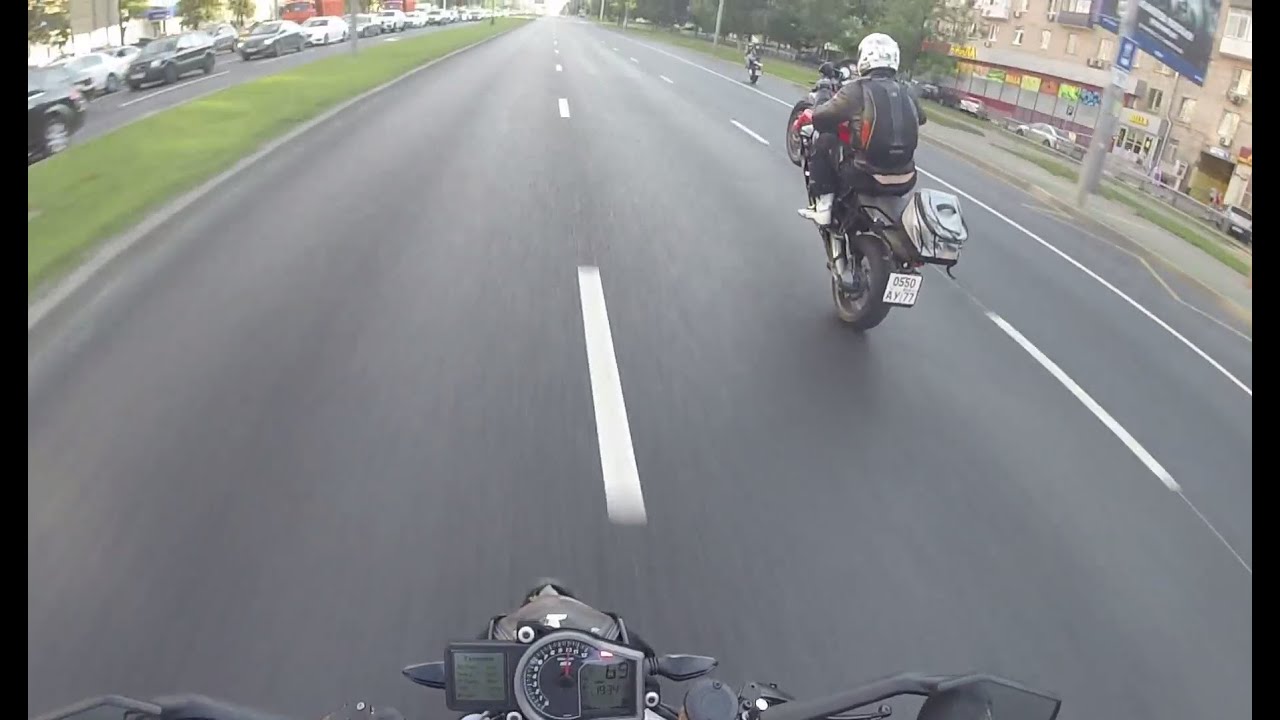 KTM 1290 Super Duke R versus BMW K1300R and BMW HP4