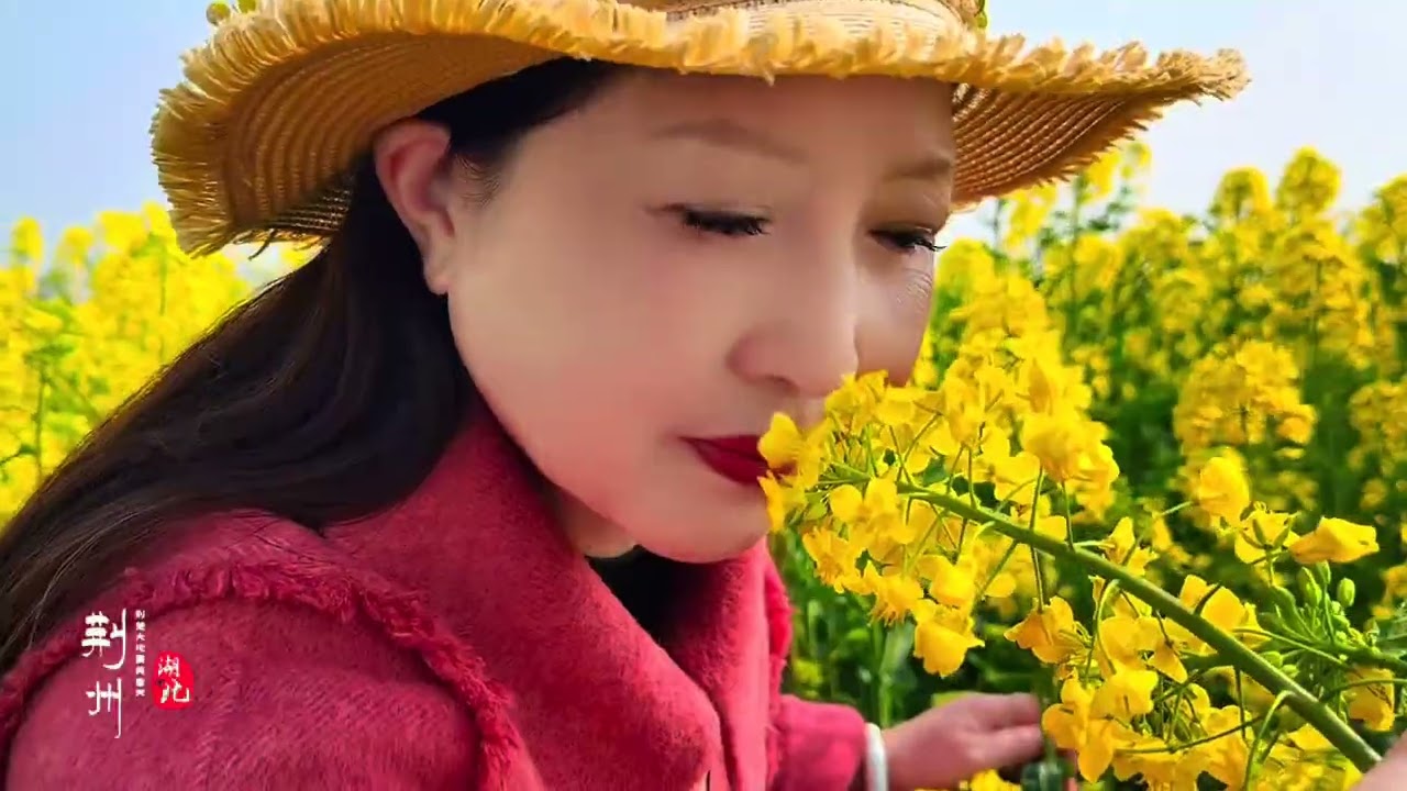油菜花人物的七种拍摄技巧 学会这七种油菜花人物的拍摄技巧·就能拍出唯美大片效果#手机摄影 #拍摄技巧 #油菜花 #拍出电影感 #是时候去拍油菜花海了 来客官方助推官