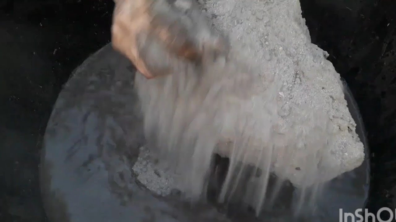 Sand huge chunks crumbling in lots of water ASMR crumbling 🤤💦💦