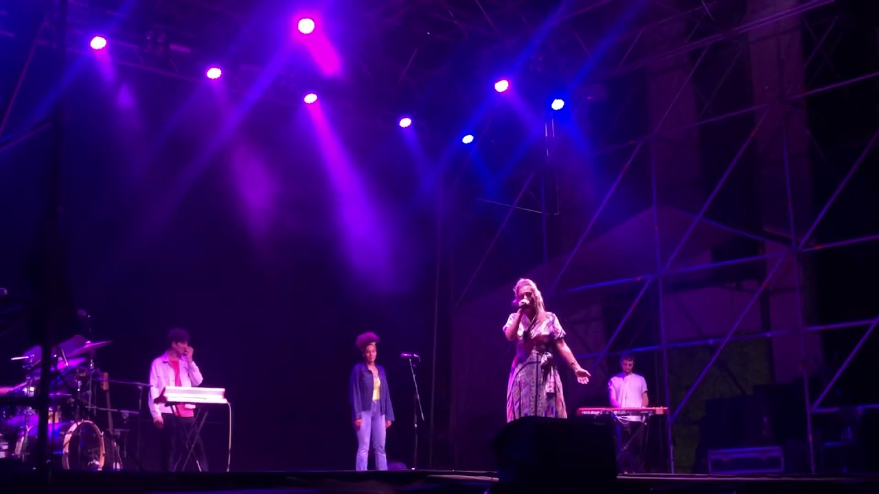 Margherita Vicario LIVE “Pincio” -14/09/2021 Modena