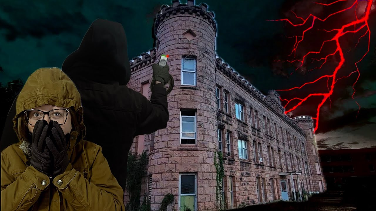  The Haunted Basement Of Felde Castle Part 2! 