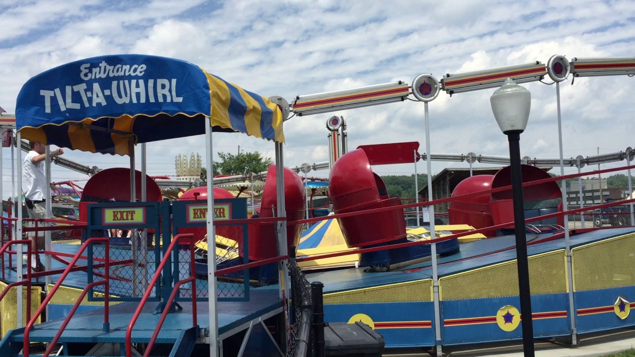 Riding the tilt a whirl (Huck Finns Playland Part 1)