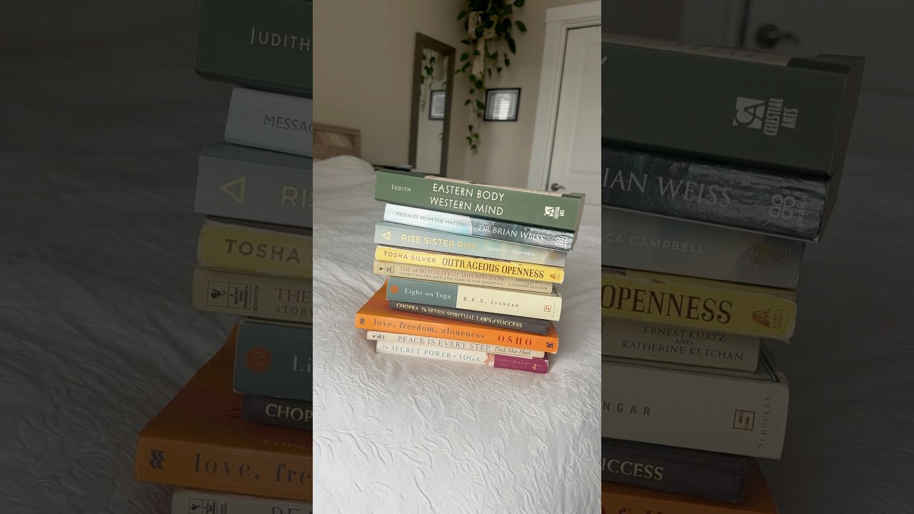 10 Yogi Book Recommendations📚
