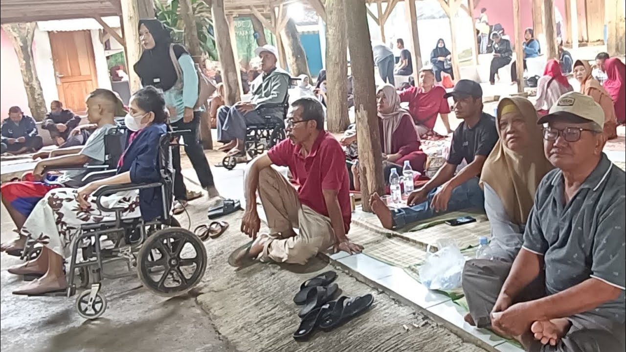 Ade Jabrig Totok Syaraf sedang live sekarang!