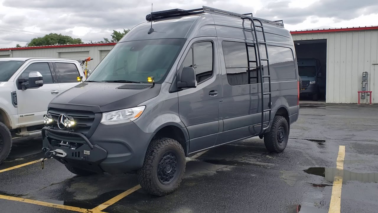2019 Launch Van 4x4 Sprinter
