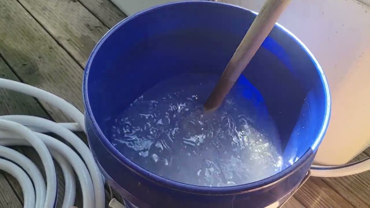 My mini split died and DIY Rust Remover! - Sailing Elsie S1E17