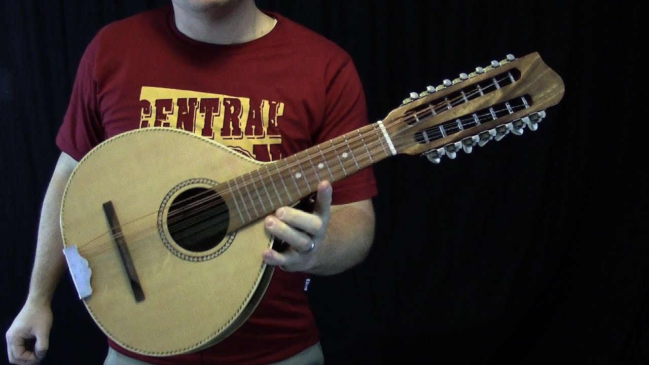 14 String Filipino Bandurria