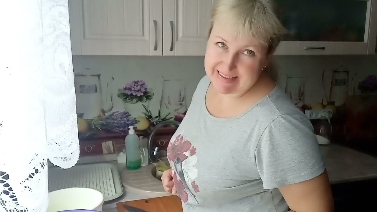 Один день из сельской жизни// пеку булочки🥨🥐