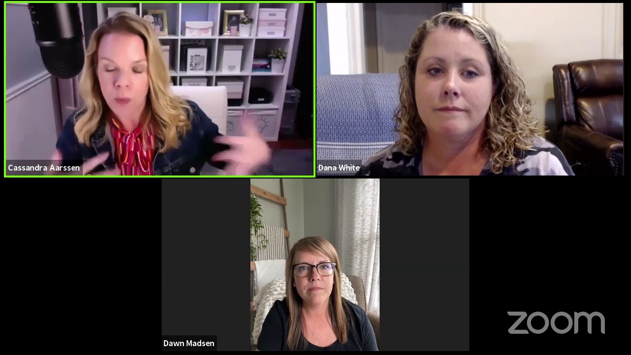 How decluttering changed our lives! - Live with The Minimal Mom and A Slob Comes Clean.