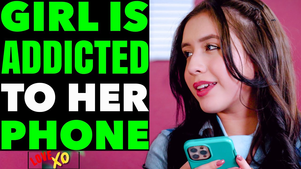 GIRL Is ADDICTED To Her PHONE In SCHOOL, What Happens Is Shocking | LOVE XO