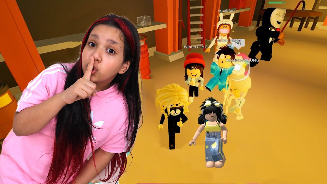 شفا لعبت الغميضة مع المتابعين روبلكس!!  Hide and seek in roblox