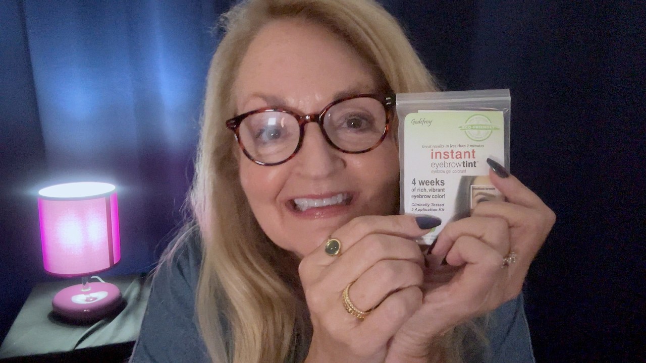 ASMR Mom Tints Your Eyebrows