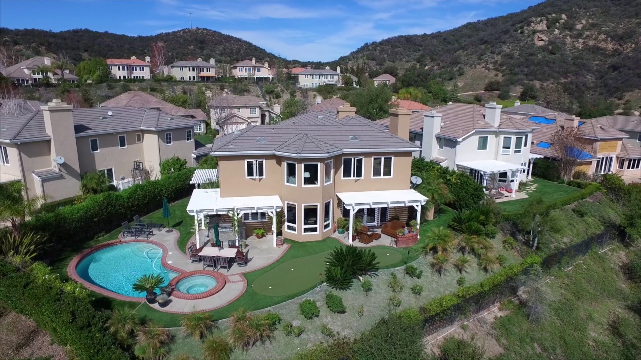 1674 Bushgrove Ct Lake Sherwood CA