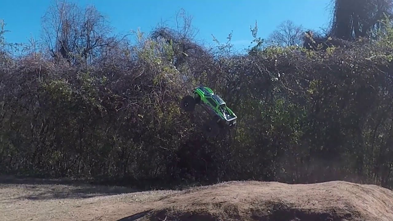 TRAXXAS XMAXX 8S BASH