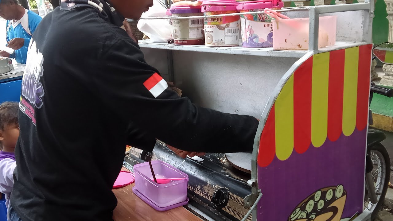 MANTAN || KARIAWAN BANTING SETIR JUALAN LEKER KENCENG💸 LARIS NYA 