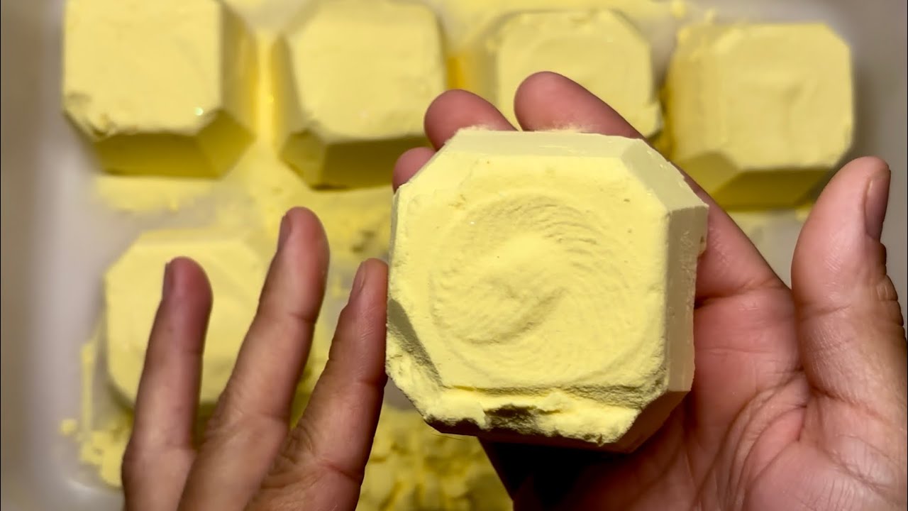 ASMR Clean & Snappy Baking Soda | Crush, Sift, Pebble, Brush & Play 