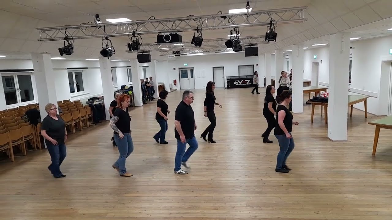 Najo Eh , Linedance,  Phrased, by Harry Schalk