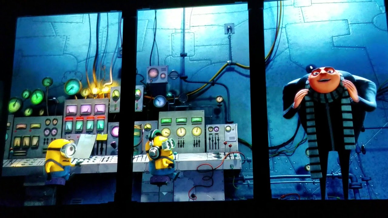 Despicable Me Minion Mayhem preshow