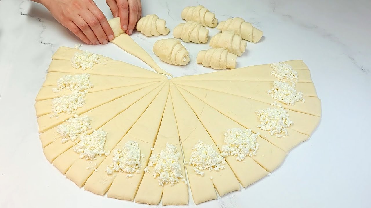 СУПЕР МЯГКИЕ БУЛОЧКИ с творогом и маслом. Крайне легко и вкусно! Вкуснейший рецепт теста!