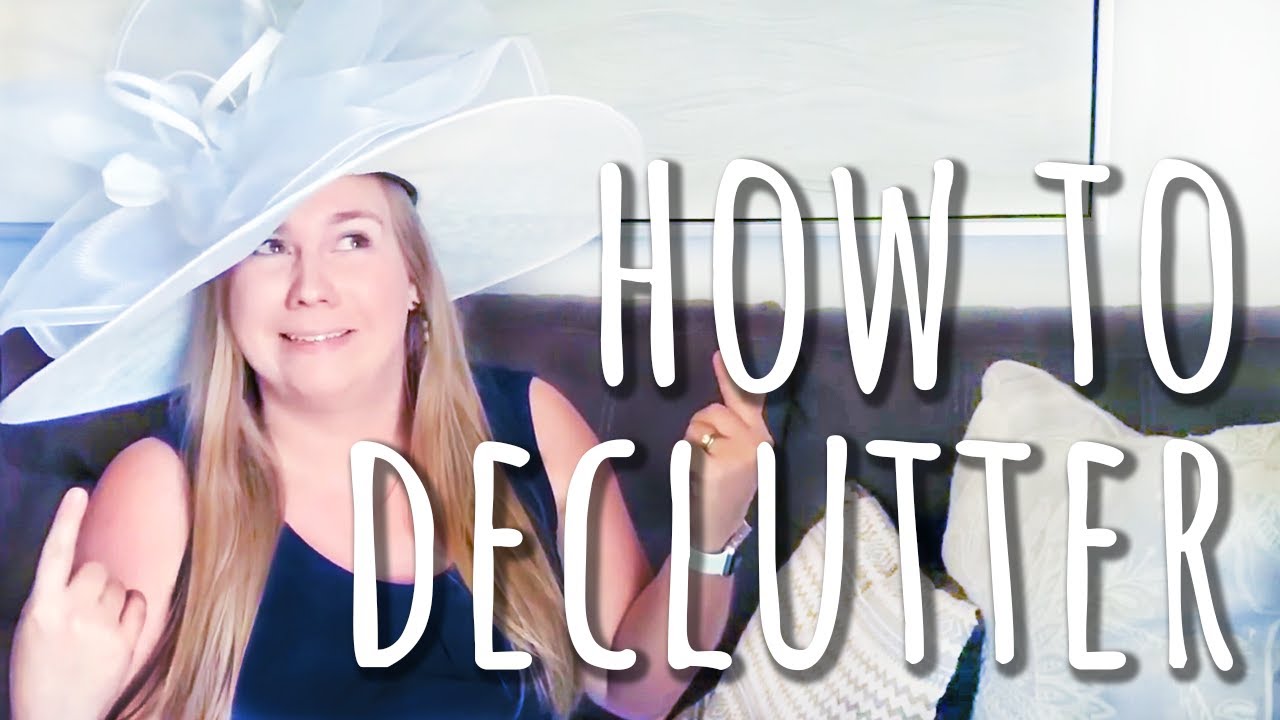 How to Declutter - Our Journey to Minimalist Tiny Living || TaleOfTwoSmittys
