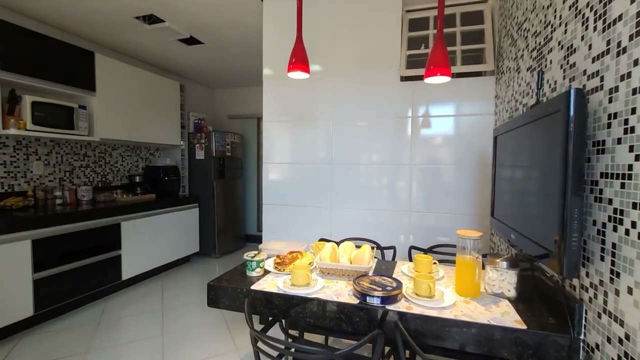 Casa à venda, bairro Nova Vista, suíte, quintal, garagem coberta. Você não vai acreditar!