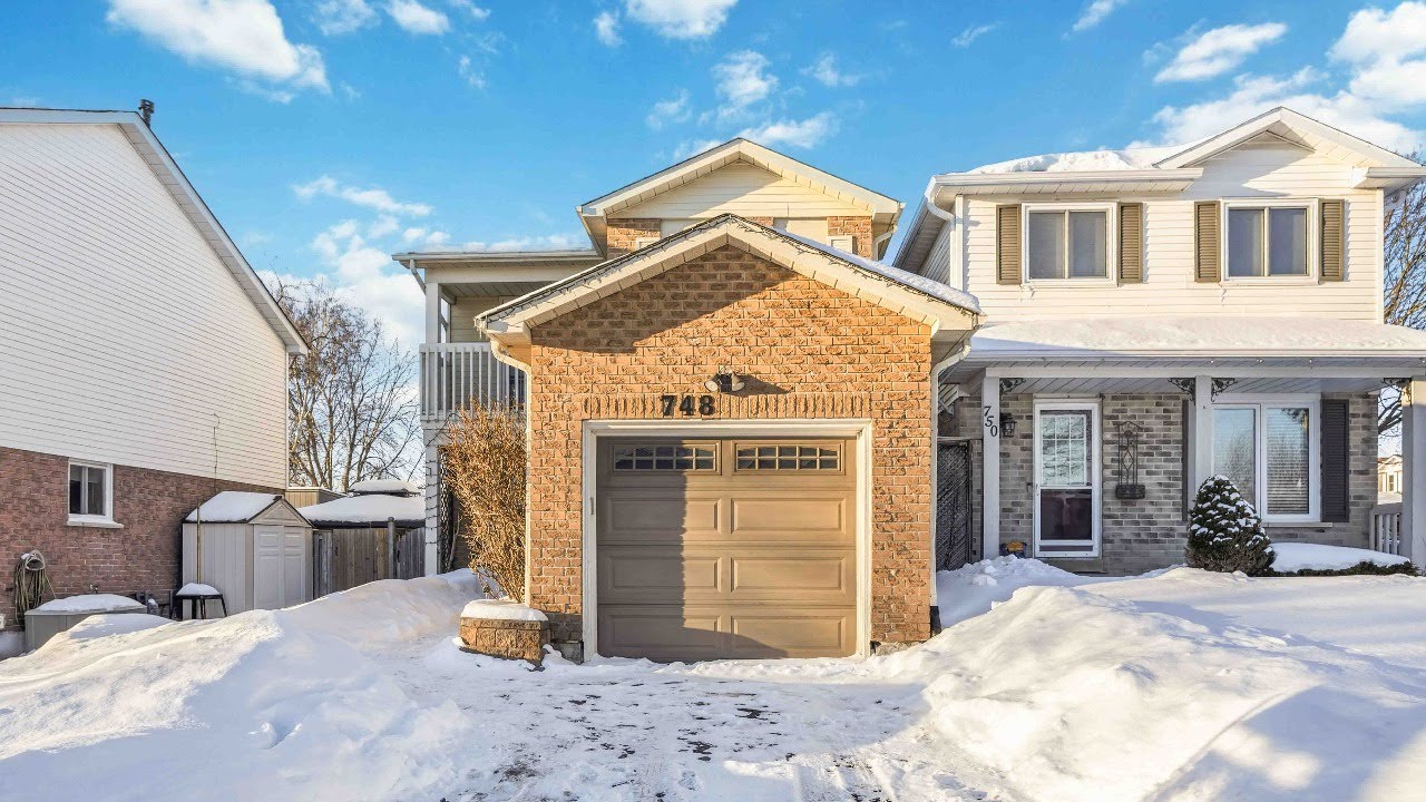 748 Bennett Crescent, Oshawa, ON